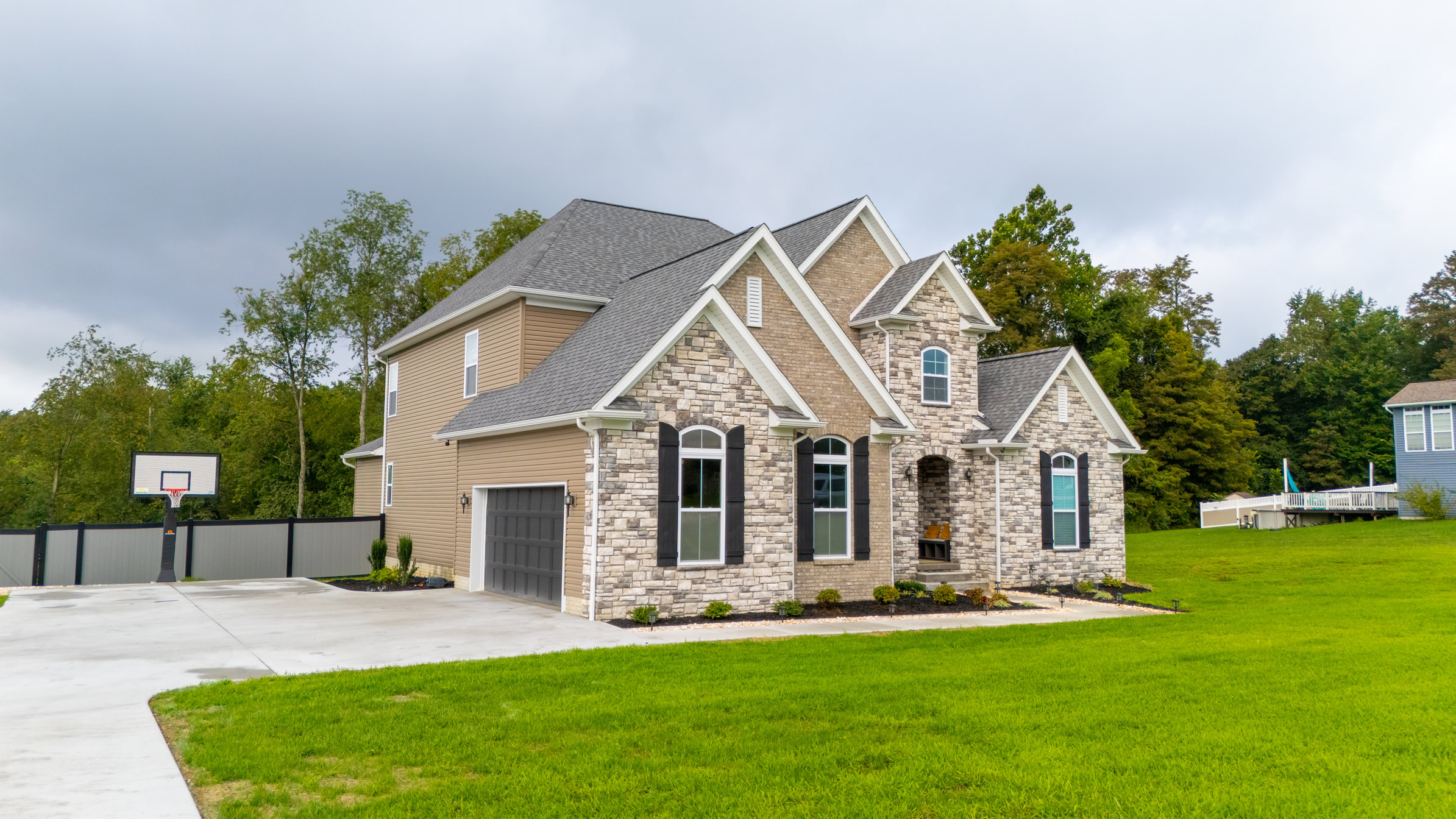 Explore properties photos in the US with Trinity Home & land solutions.